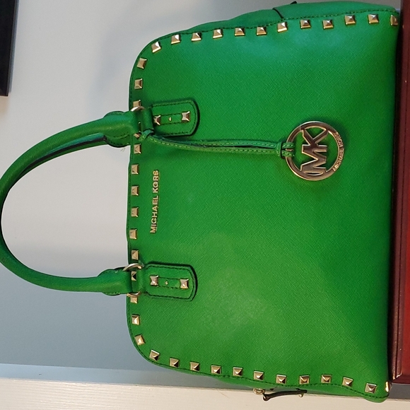 Michael Kors Handbag - Picture 3 of 16